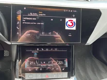 Audi Q8 50 e-tron quattro business in Magnetgrau