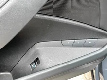 Audi Q8 50 e-tron quattro business in Magnetgrau