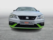 SEAT Leon FR Black-Edition TSI in Nevada-Weiß Metallic