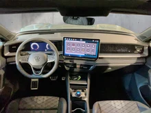 VW Tayron Sport eTSI DSG in Cipressino-Grün Metallic