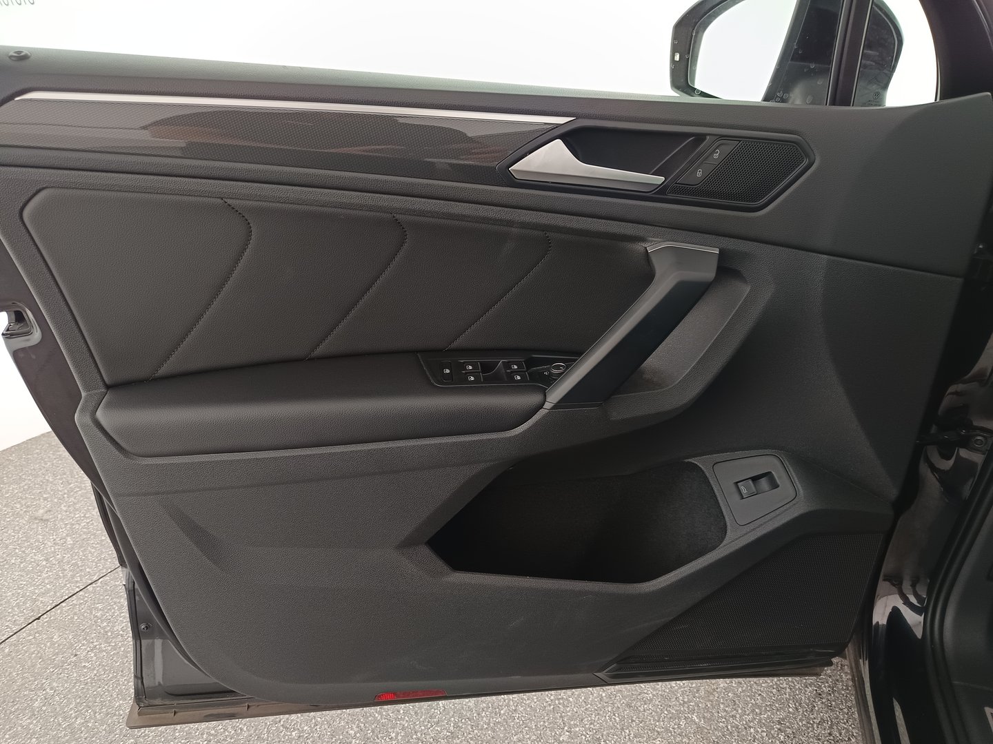 VW Tiguan Comfortline TDI SCR | Bild 10 von 34