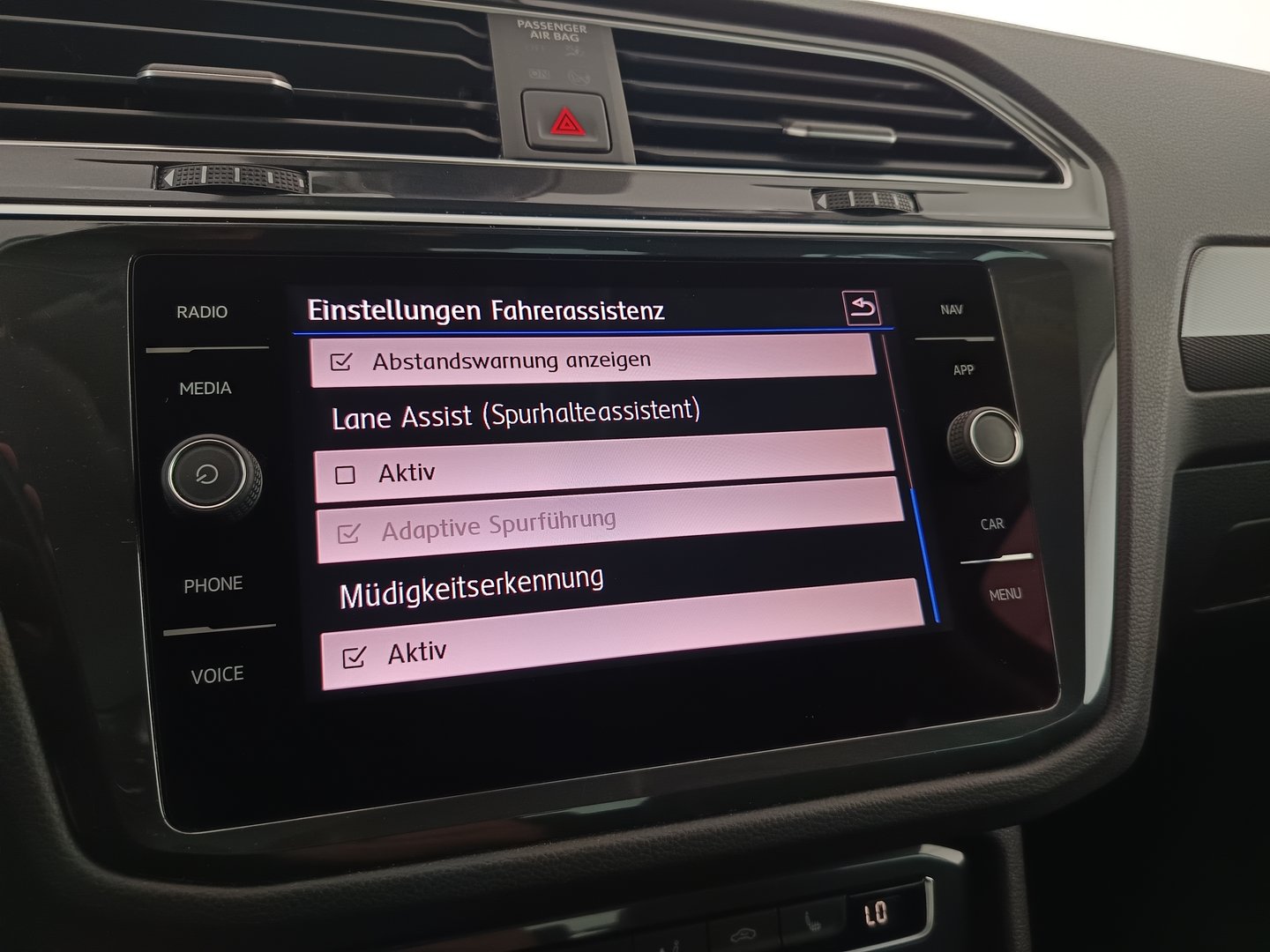 VW Tiguan Comfortline TDI SCR | Bild 20 von 34