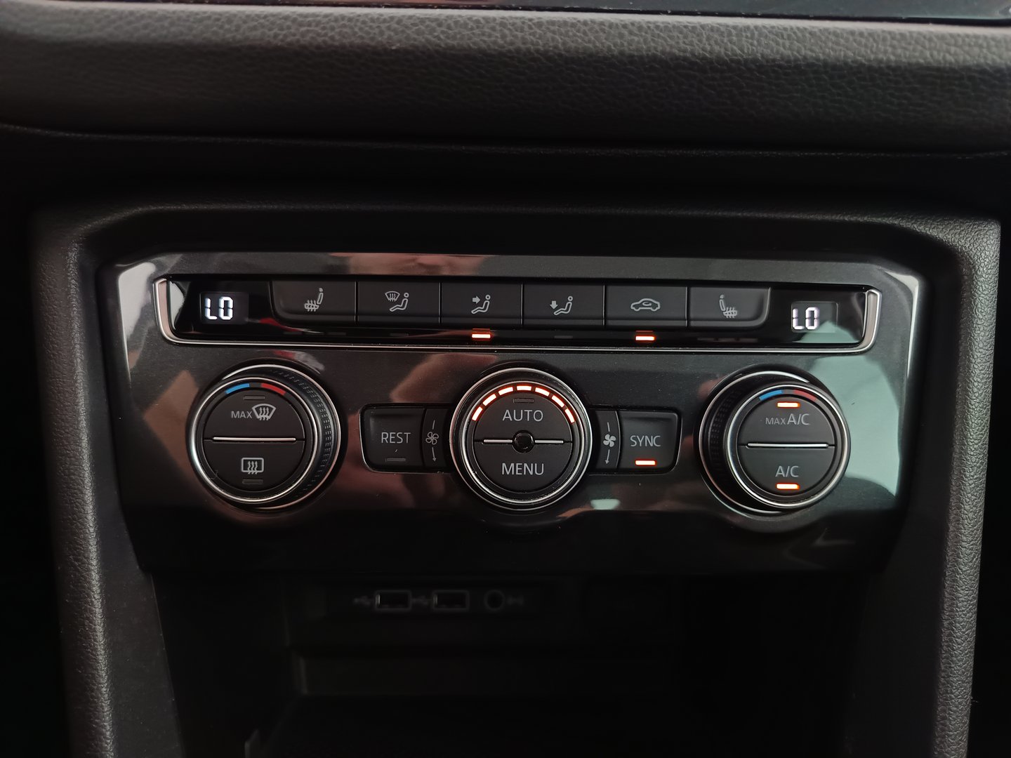 VW Tiguan Comfortline TDI SCR | Bild 26 von 34