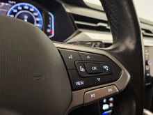 VW Arteon Shooting Brake Elegance in schwarz - metallic-perleffektno
