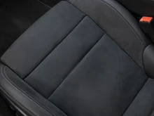 Porsche 911 Carrera 4 GTS in schiefergrau neo
