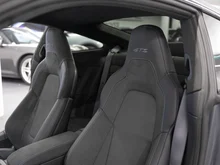 Porsche 911 Carrera 4 GTS in schiefergrau neo