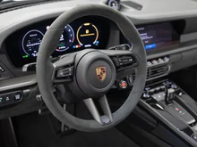 Porsche 911 Carrera 4 GTS in schiefergrau neo