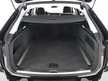Audi A6 Avant 40 TDI quattro Sport in MYTHOSSCHWARZ METALLIC