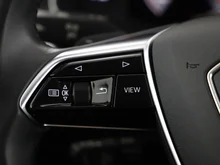 Audi A6 Avant 40 TDI quattro Sport in MYTHOSSCHWARZ METALLIC