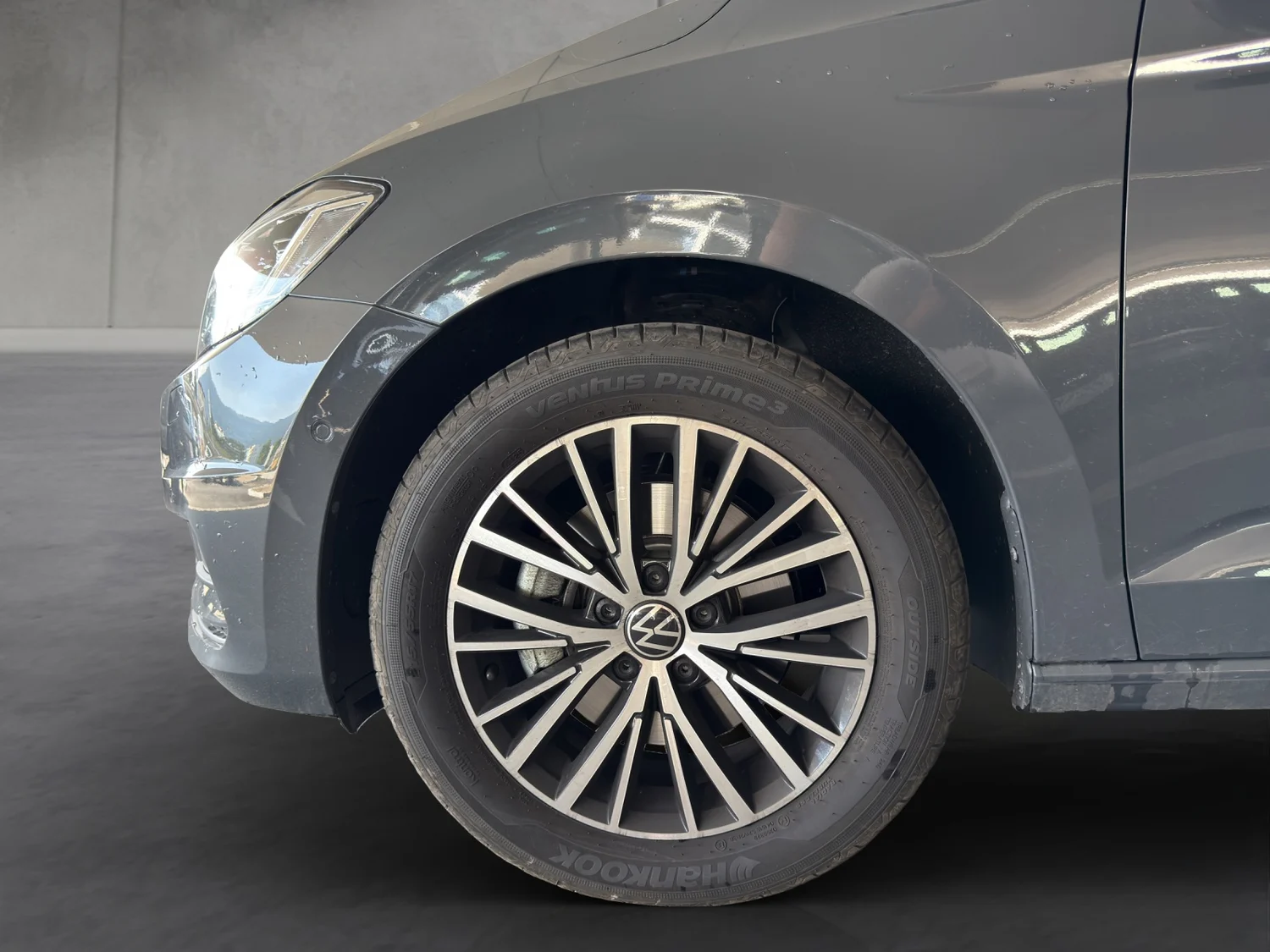 Bild eines VW Touran Friends TSI