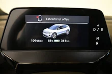 VW ID.4 Pro 4MOTION 210 kW Business in Mondsteingrau Dach schwarz