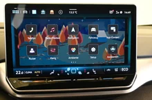 VW ID.4 Pro 4MOTION 210 kW Business in Mondsteingrau Dach schwarz