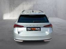 Škoda Octavia Combi Selection TDI DSG in Brillant-Silber Metallic