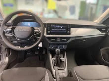 Škoda Kamiq Essence TSI in Graphit-Grau Metallic