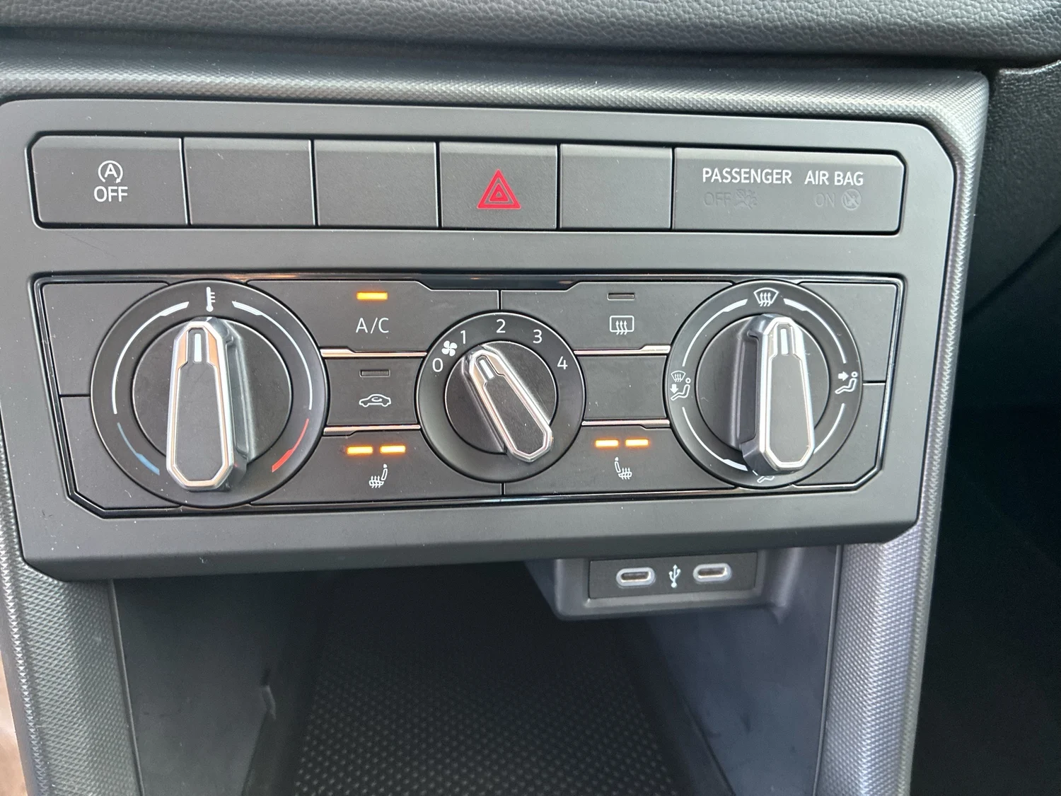 Bild eines VW T-Cross 4Me TSI