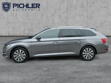 Škoda Superb Combi iV Style DSG in 5X Graphite-Grau Metallic