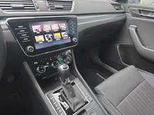 Škoda Superb Combi iV Style DSG in 5X Graphite-Grau Metallic