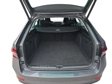 Škoda Superb Combi iV Style DSG in 5X Graphite-Grau Metallic