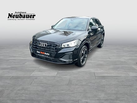 Audi Q2 35 TDI quattro admired