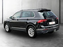 VW Tiguan Life TDI DSG in Deep Black Perleffekt