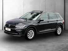 VW Tiguan Life TDI DSG in Deep Black Perleffekt