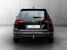 VW Tiguan Life TDI DSG in Deep Black Perleffekt