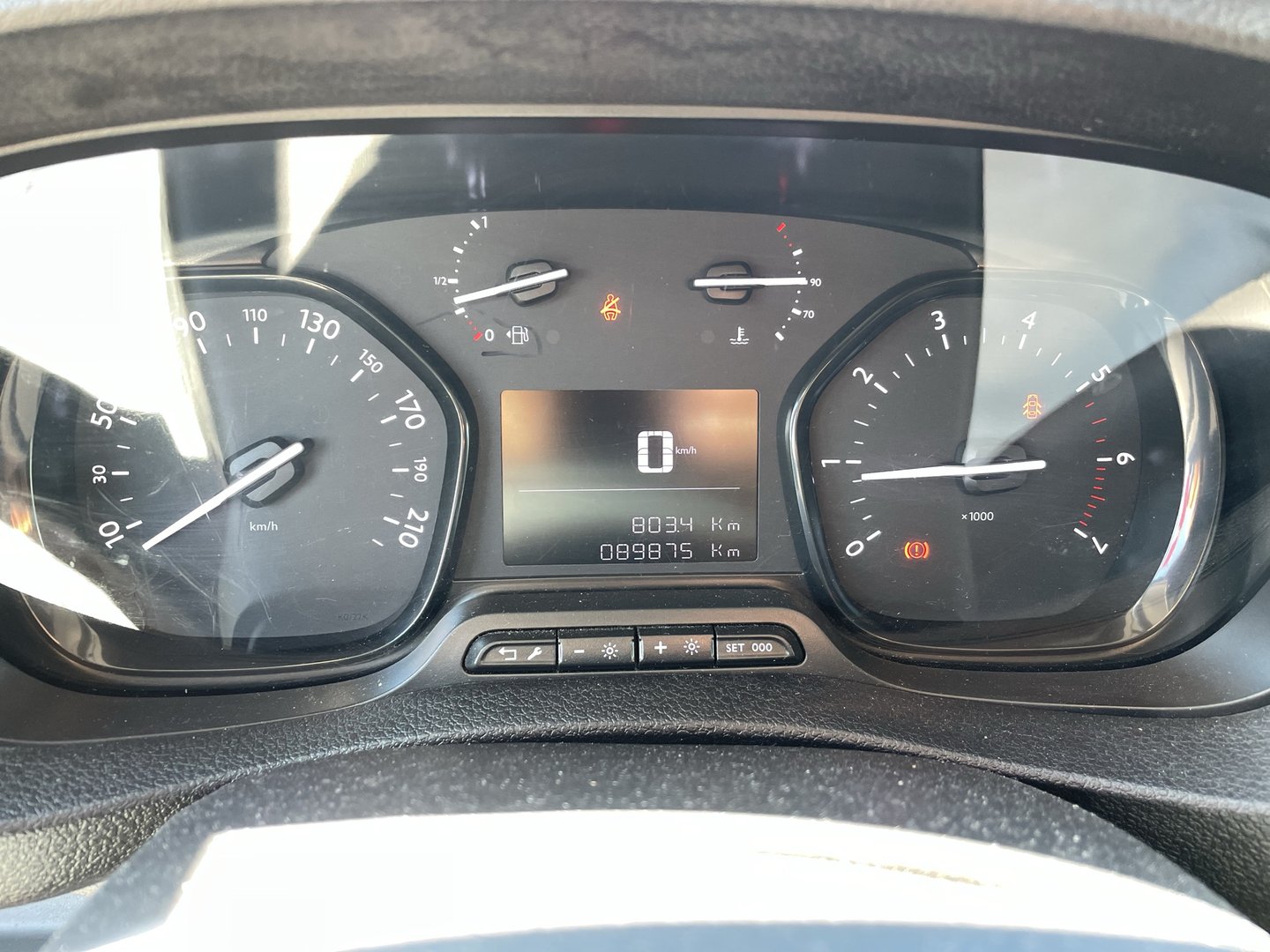 Opel Vivaro 1,5 CDTI Enjoy M | Bild 9 von 24