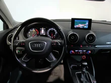 Audi A3 Sportback 1.6 TDI qu. intense in dakotagrau metallic