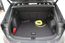 VW Tiguan Sport eHybrid DSG 150 kW in Delfingrau Metallic