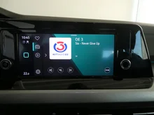 VW Golf Variant Life TDI in Pure White