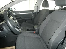 VW Golf Variant Life TDI in Pure White