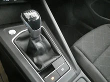 VW Golf Variant Life TDI in Pure White