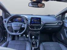 Ford Puma 1,0 EcoBoost Hybrid ST-Line X in dunkelgrau - metallic