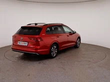 VW Golf Variant Life mHeV TSI DSG in KINGS RED METALLIC