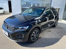 VW T-Roc Design TSI in Deep Black Perlef.