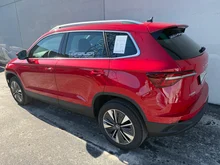 Škoda Karoq Selection TSI in Velvet-Rot Metallic
