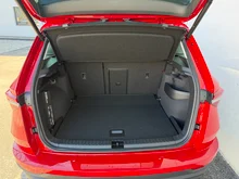 Škoda Karoq Selection TSI in Velvet-Rot Metallic