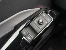 VW ID.3 Pro S 150 kW (5-Sitzer) in 2Y Gletscherweiß Metallic