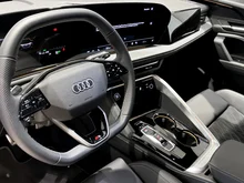 Audi Q5 Sportback e-hybrid quattro 220 KW in Daytonagrau Perleffekt