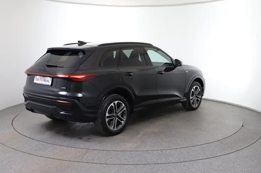 Bild eines Audi Q5 SUV TDI quattro 150 kW