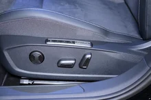 VW Golf Variant Business TSI in Grenadillschwarz Metallic