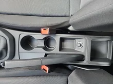 SEAT Arona Reference Edition 1.0 TSI in Nacht-Schwarz Metallic