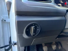 VW T-Roc Life TSI in Pure White