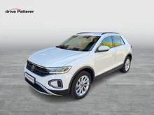 VW T-Roc Life TSI in Pure White