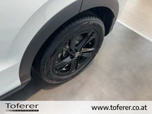 VW T-Roc Style eTSI DSG in Pure White Dach Black Uni