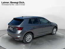 Škoda Fabia Essence TSI in Graphit-Grau Metallic