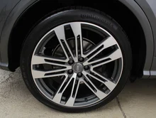 Audi Q5 45 TDI quattro Sport in daytonagrau perleffekt