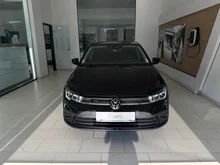 VW Polo 4Me TSI in Deep Black Perleffekt