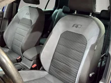 VW Golf Highline TSI DSG in Lapiz Blue Metallic