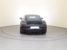 Porsche 718 Cayman GTS 4.0 in tiefschwarzmettallic